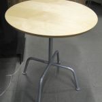 604 6321 LAMP TABLE